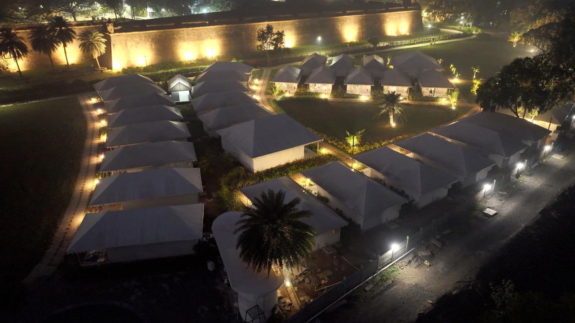 The Fern Seaside Luxurious Tent Resort Daman Exterior foto